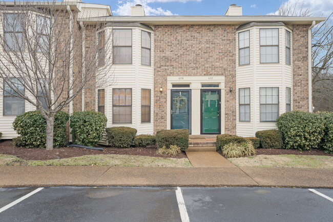 Photo - 408 Thomas Jefferson Cir Townhome