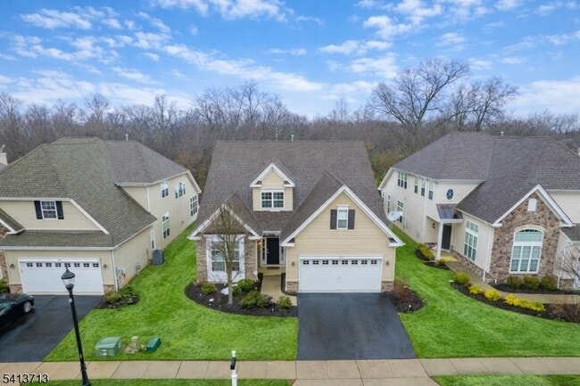 Photo - 47 Schindler Ct