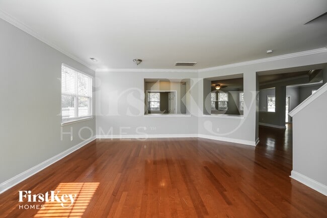 Photo - 123 Salt Meadow Ln