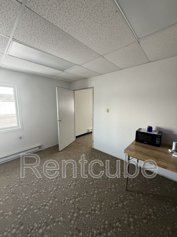 Photo - 1820 Radford Rd