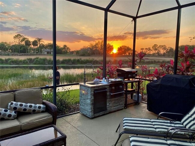 Photo - 7218 HERITAGE GRAND Pl