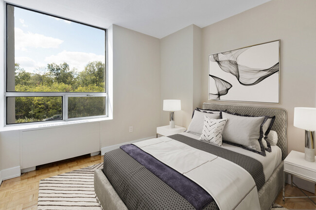 Photo - Island Park Towers