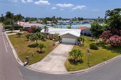 Photo - 605 Capri Blvd