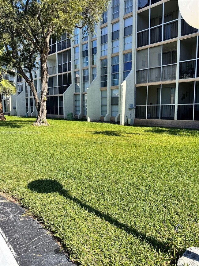 Photo - 701 Three Islands Boulevard Unit 218