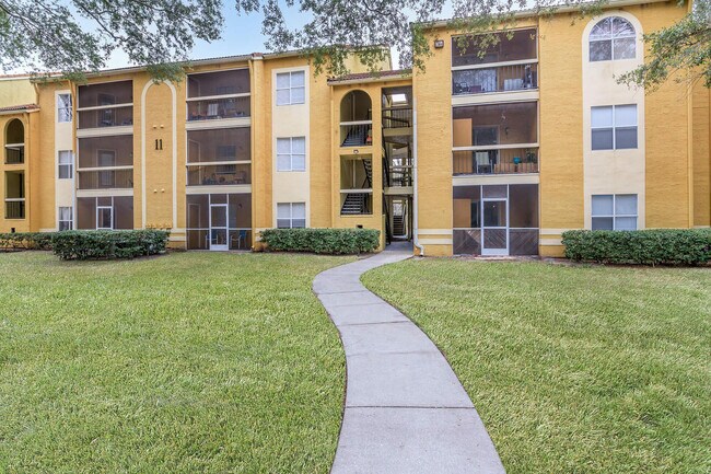 Images Condominiums