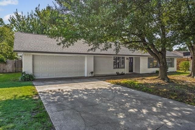221 Azalea Ln