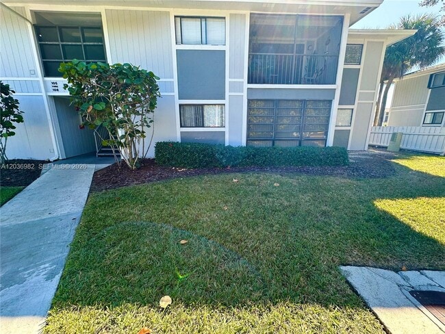 Building Photo - 9703 Hammocks Blvd Unit 108