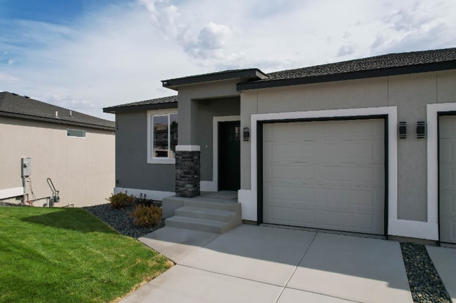 Photo - 734 Rio Vis Lp