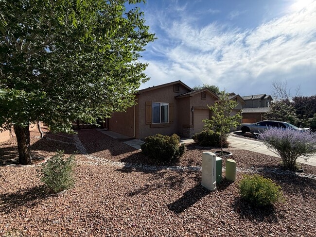 Photo - 2 Bedroom Single Story Town Home Available Near 98th St SW & Dennis Chavez Blvd SW!