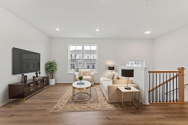 Photo - 14934 Dyer Ln