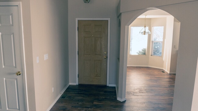 Entry - 4540 Bridle Pass Dr