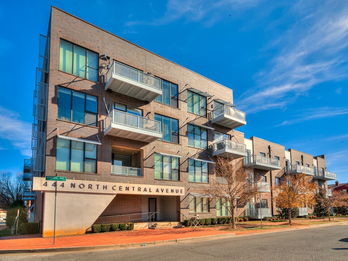 Photo - 444 N Central Ave (Oklahoma City, OK)