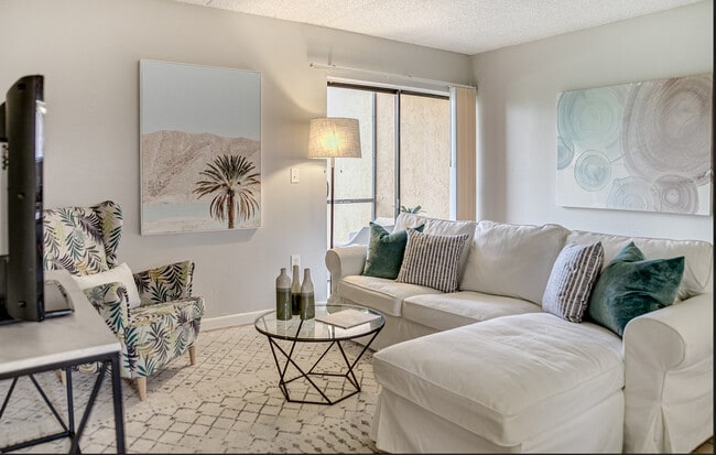 Spacious living room - Swanns Cove Luxury Apartments