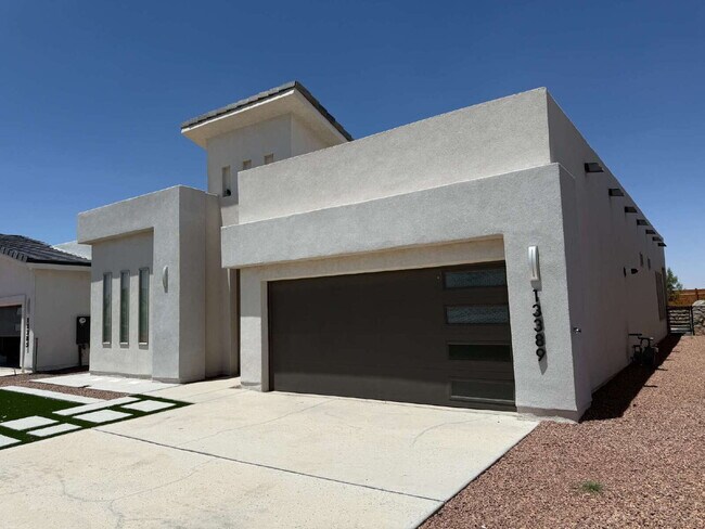 Photo - 13389 Carterton Ave
