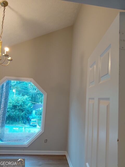 Photo - 257 Castleair Dr NE