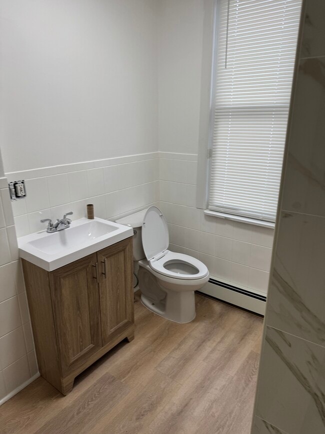 Bathbedtoom - 210 E Black Horse Pike Unit 210 Enterprises