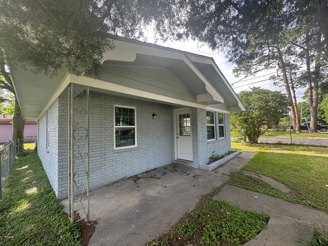 Now Available For Rent! - Now Available For Rent! House