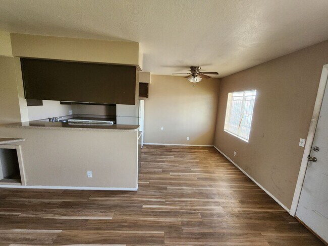 Photo - 4796 Nova Ln Unit 1