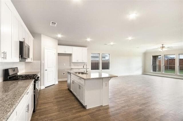 Photo - 442 Camille Crossing