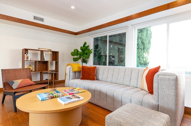 8535 Colgate One Bedroom