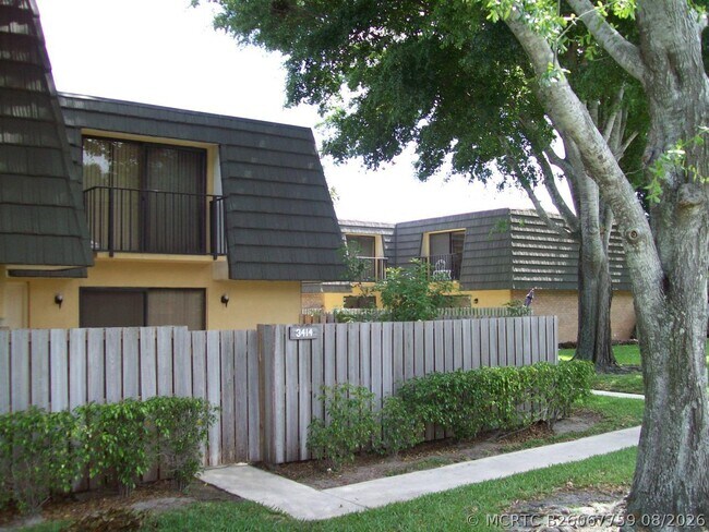 Photo - 3414 34th Way