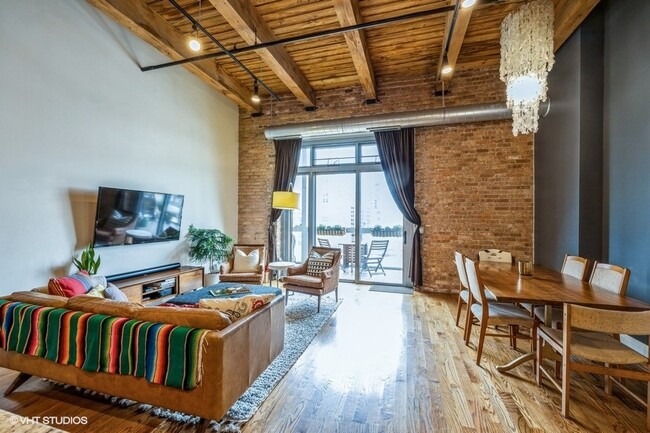 Photo - 770 W Gladys Ave Unit 503