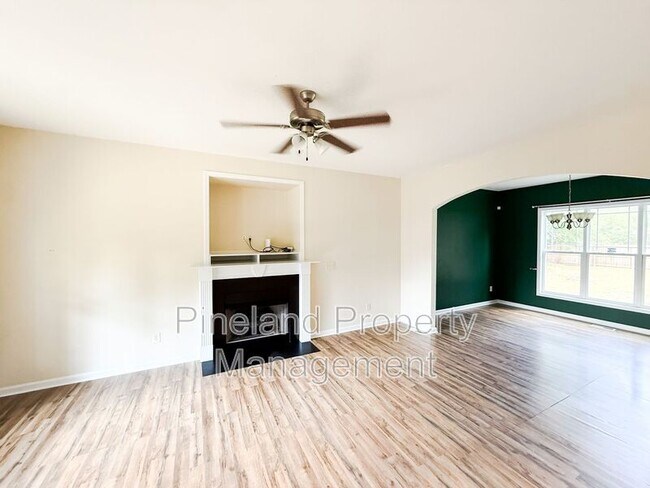 675 Omaha Dr