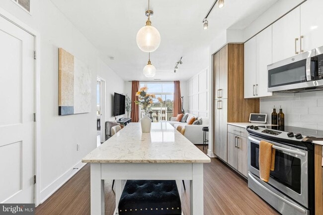 Photo - 145 Riverhaven Dr Unit 557