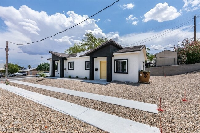 Photo - 367 N 16th St