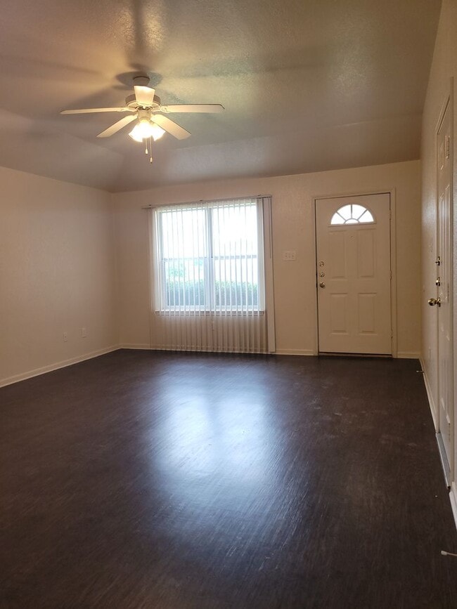 Photo - 1534 Shoshoni Trail Unit A - SHOWABLE AND READY