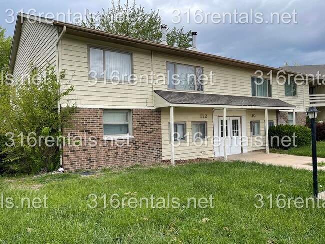 Building Photo - 110 Cherry Hills Ct Unit 112