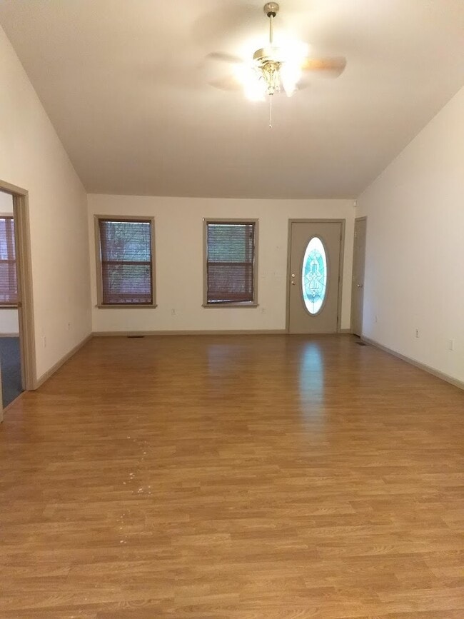 Photo - 7 Big Horn Cir