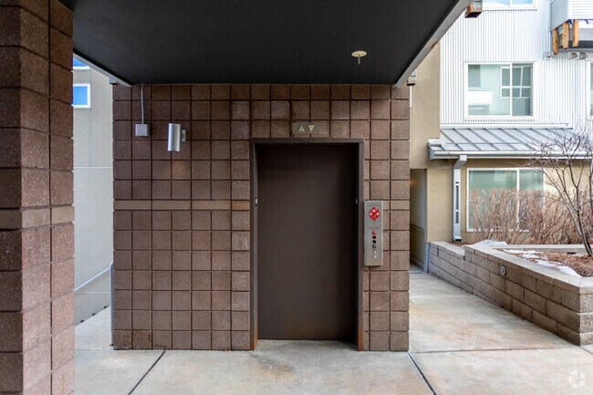 Photo - Landmark Lofts