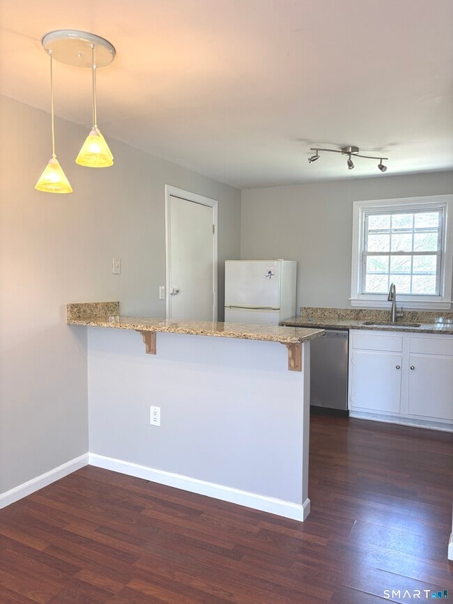 Photo - 25 Grandview Dr