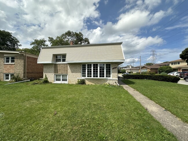 Photo - 5212 Harmswood Terrace Townhome