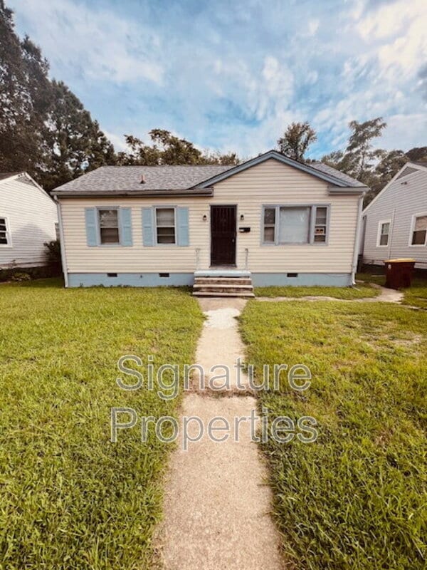 Building Photo - 2128 N Whitehill Dr Rental