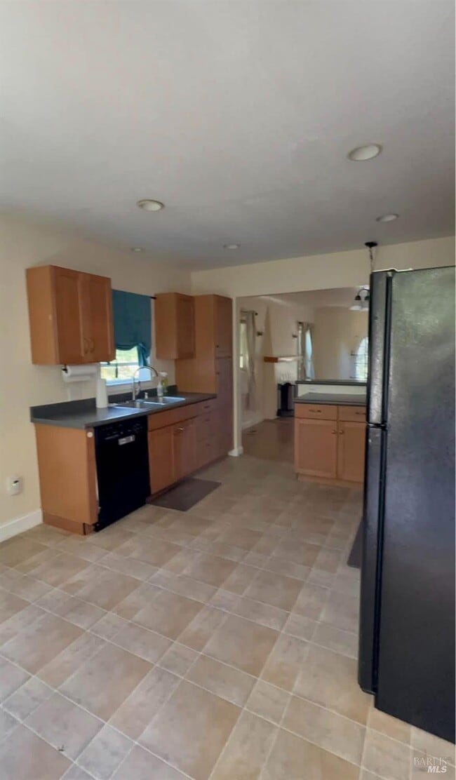 Photo - 17 Romine Way