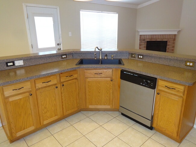 Photo - 1909 Wahoo Dr