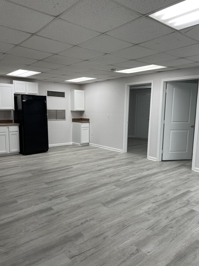 Building Photo - 139 Fannin St Rental