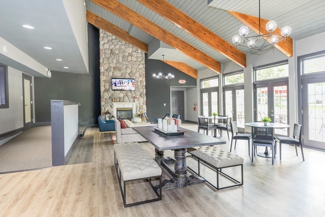 Photo - Squire Park Apartments