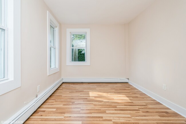 Photo - 118 Joline Ave