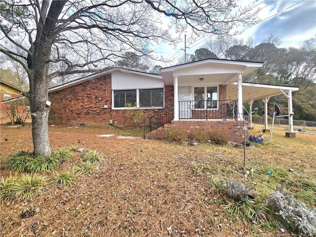 Building Photo - 705 Dwain Dr