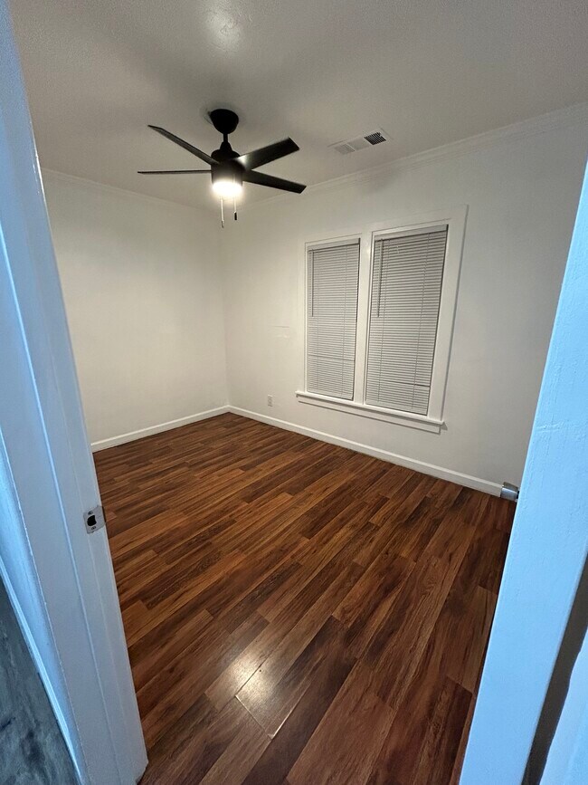 Photo - 701 S Sowell St Unit 701