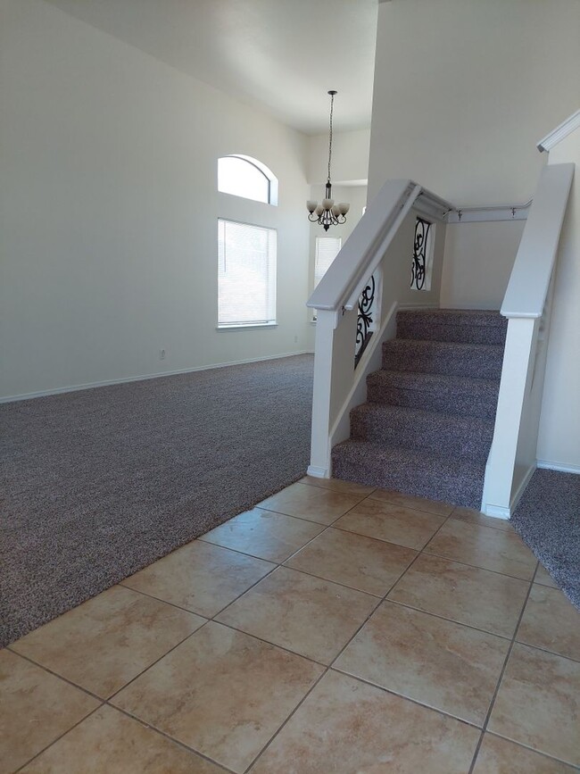 Photo - 4 BEDROOM 3 BATHROOM HOME close to Fort Bliss