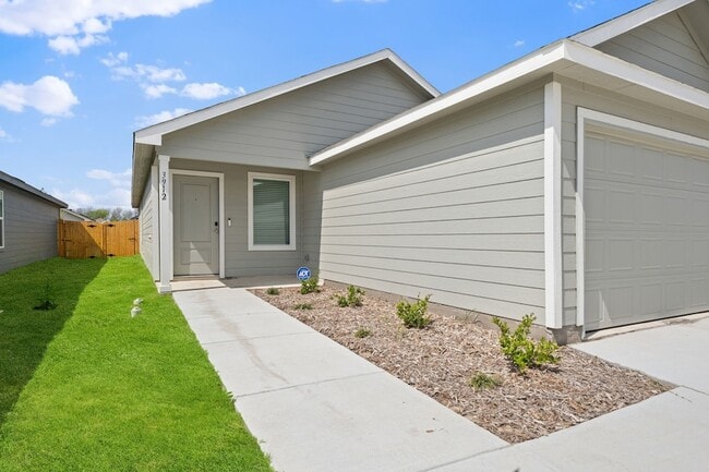 Photo - 3912 Pontchartrain Pkwy