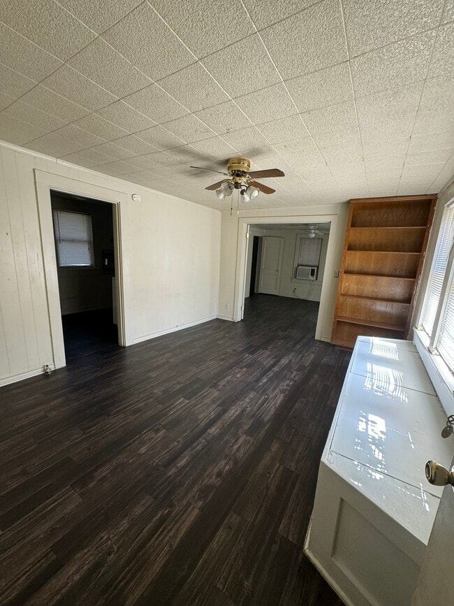 Photo - 1711 W Oak St Unit 1711