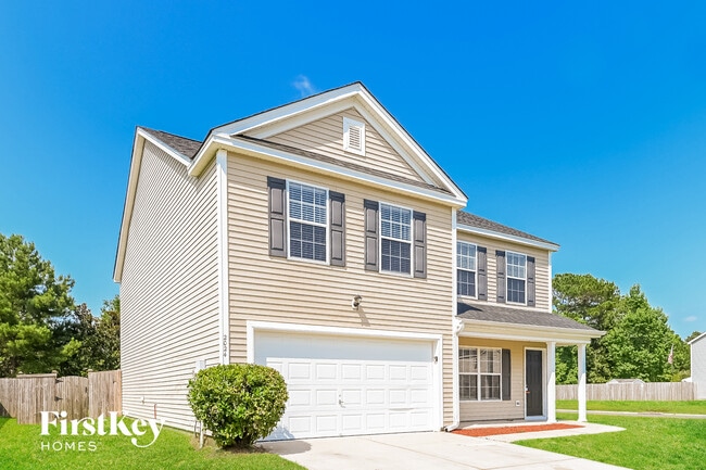 Photo - 2024 Clipstone Dr