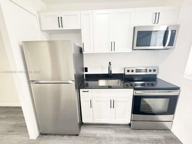 Building Photo - 1239 Marseille Dr Unit 103