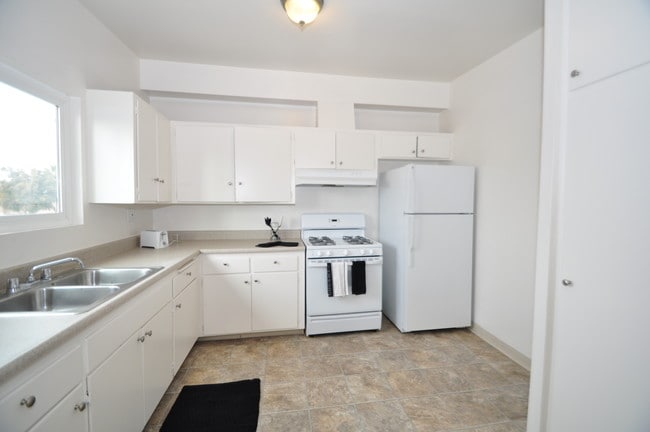 Sierra Park Apartments