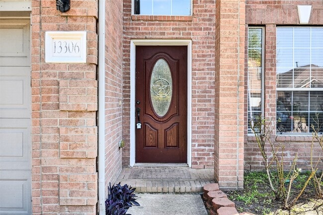 Photo - 13306 Babbitt St